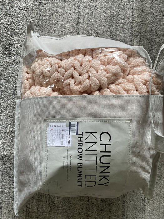 IENJOY HOME Home Collection Premium Chunky Knit Blanket In Blush Pink $199