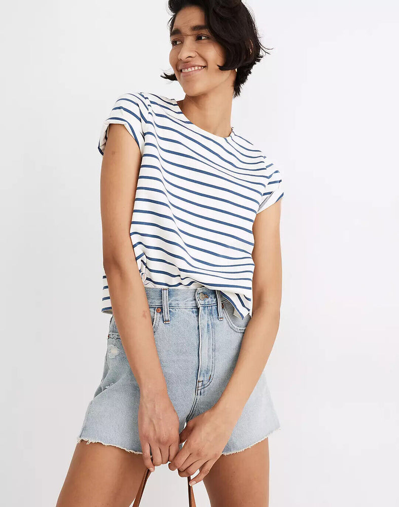 Madewell The Momjean Short in Byers Wash: Ripped Edition Size 23 fits as 24