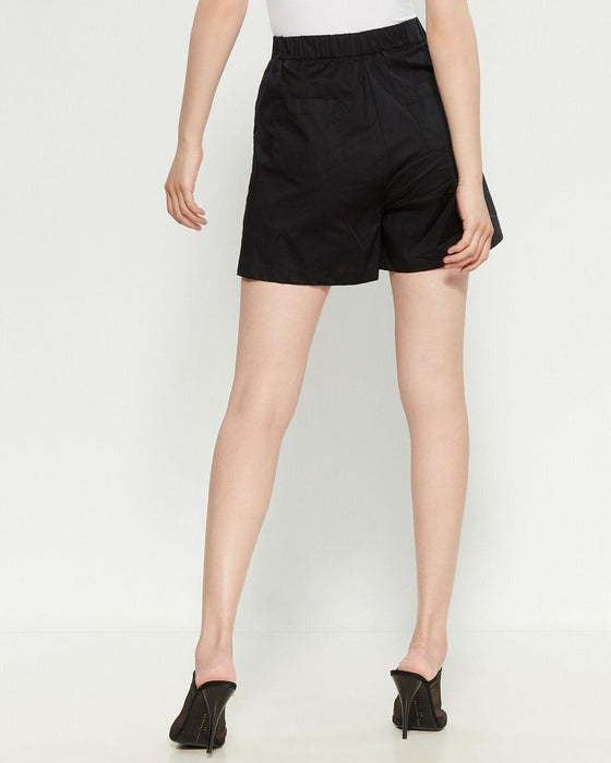 Laundry By Shelli Segal Lace-Up Pleated Shorts