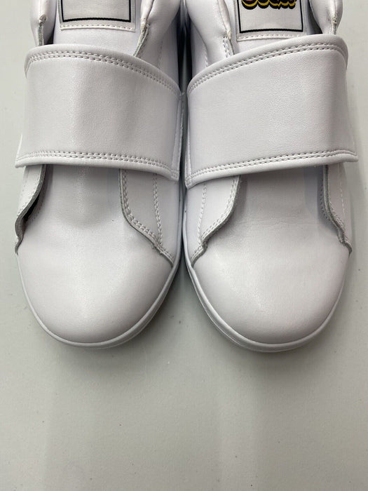 GOATS Mens sneakers Size 9 White Hook And Loop Closure Leather Uppers NWOB