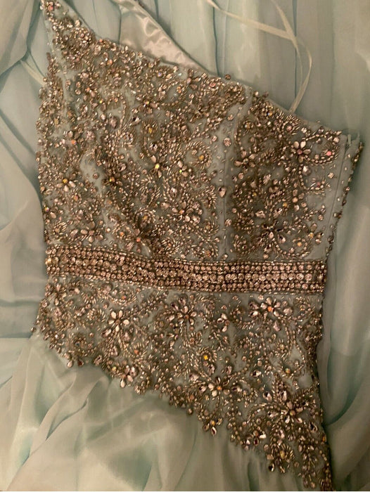 Mac Duggal women's Couture Mint Grecian Formal Dress size 2 $600 in green