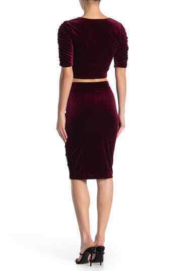 Free Press Nordstrom Velvet Velour Ruched Skirt size M burgundy