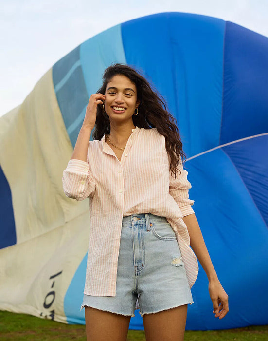 Madewell The Momjean Short in Byers Wash: Ripped Edition Size 23 fits as 24