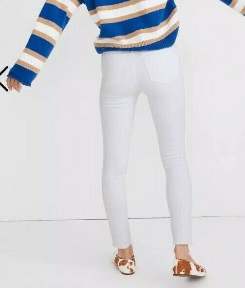 New Madewell Size 33 -  women's 10’’ High-Rise Skinny White Jeans AJ233 ( Stain)