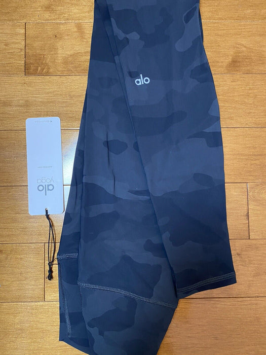 Alo Yoga High-Waist Vapor Leggings In Black Camo Size XS