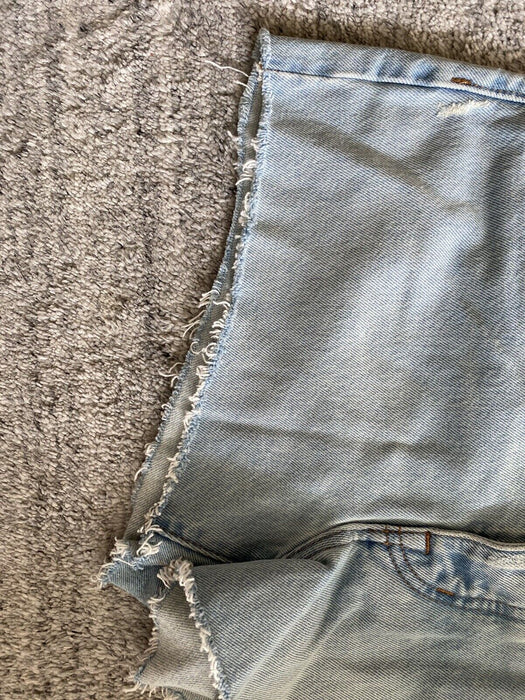 Madewell Mid-Rise Relaxed Denim Shorts In Cedarcroft Wash Size 28