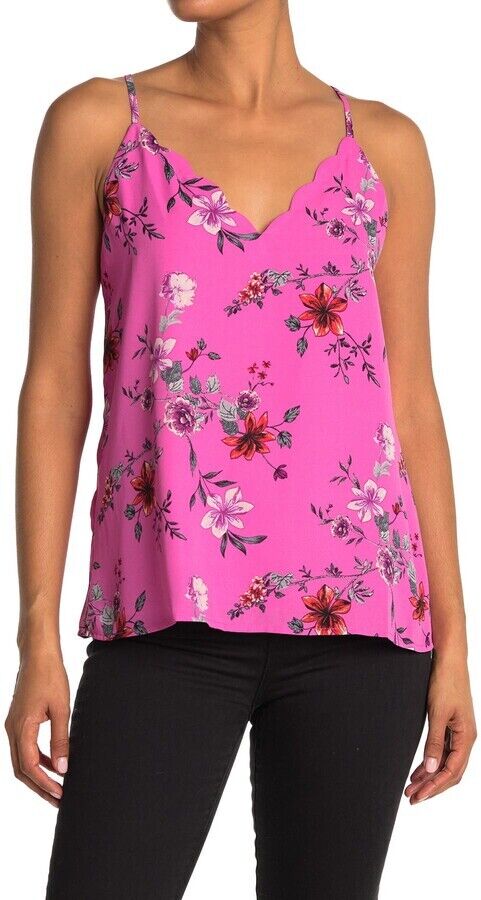 SOCIALITE Scalloped V-neck Camisole In XS Pink
