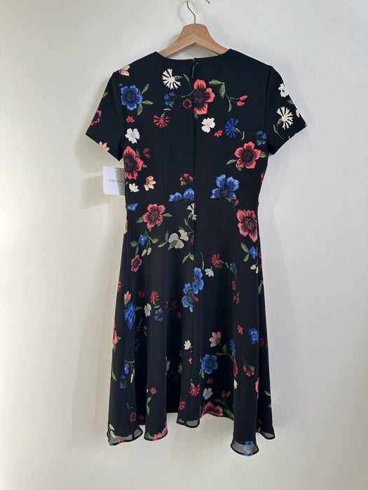 ELLEN TRACY women's Petite Floral Dress  short sleeve size 6P