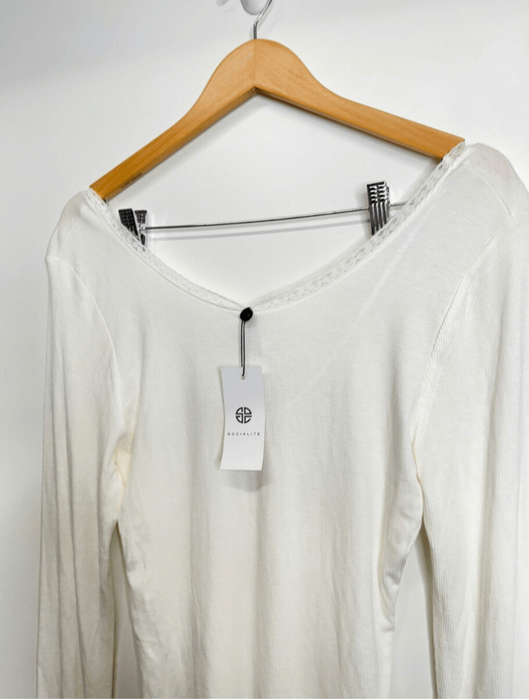 Socialite Women's Lace Trim Long Sleeve Bodysuit Top Scoop Neck In Ivory Size S