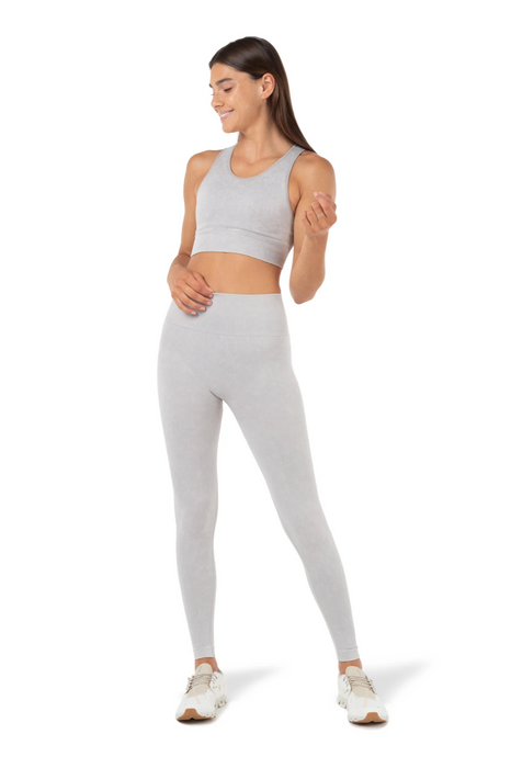 Kyodan Urban Seamless High Compression Crop Top Size M in Grey