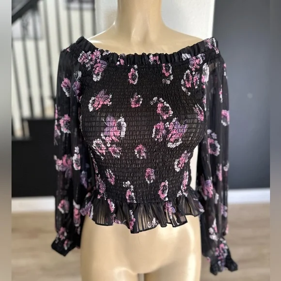 WAYF WOMENS XS Black Purple Lurex Floral Off-The-Shoulder Silky Smocked Blouse