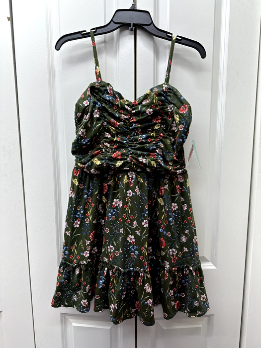 Abound Floral Ruched Fit & Flare Dress size L in green