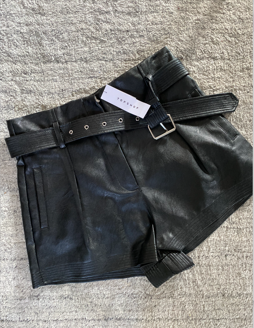 TOPSHOP Faux Leather Paperbag Belted Shorts In Black Size 8
