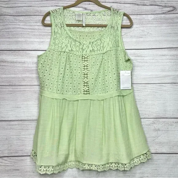 Forgotten Grace Crochet Lace Sleeveless Blouse Green Size M