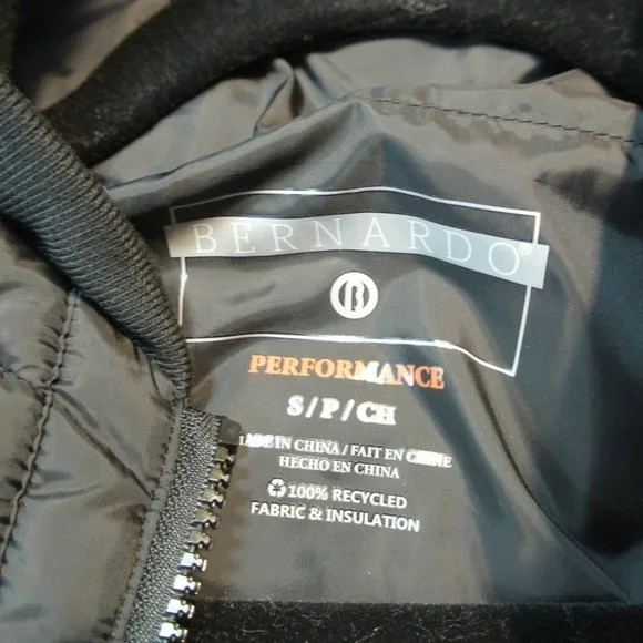 BERNARDO Neoprene Trim Channel Quilted Vest In Black Size S