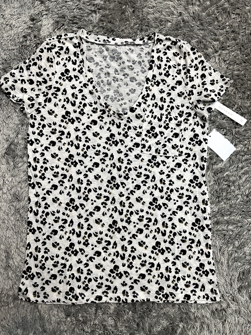 CASLON Caslon Rounded V-neck T-shirt in ivory black animal dot Size S