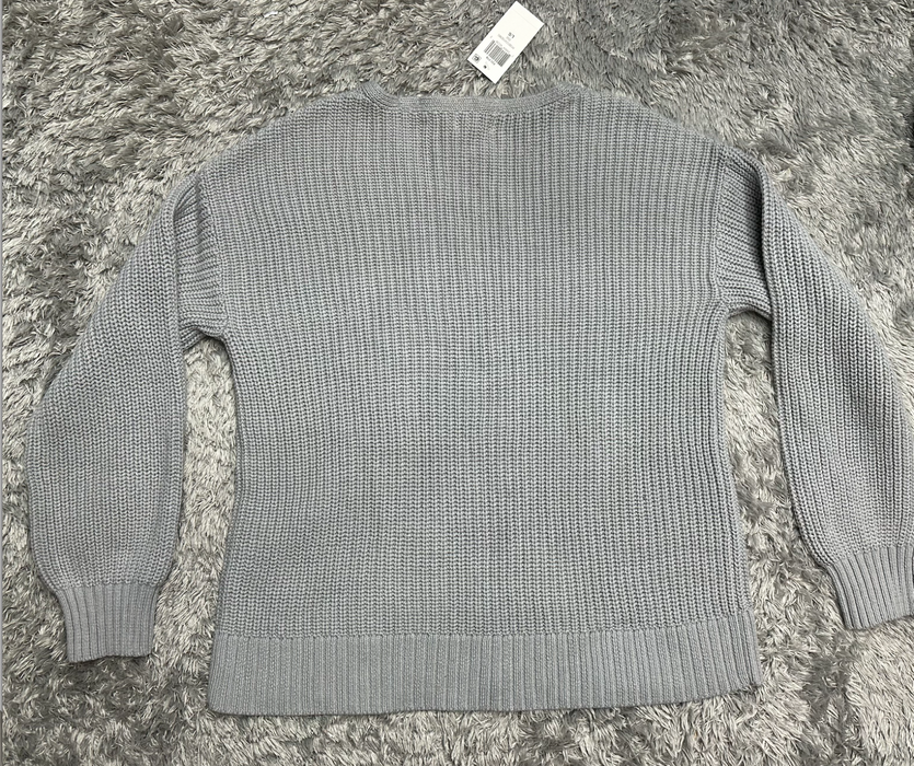 Style & Co Cable Knit V-Neck Fit Sweater Women's Size Large IN GREY