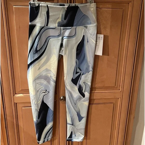 Z BY ZELLA High Waisted Printed Leggings In Light/pastel Blue size S