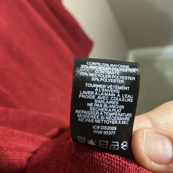 New Sanctuary Size 3X Hanna Pleat Sleeve Top Tartan Red Holiday V-neck Light