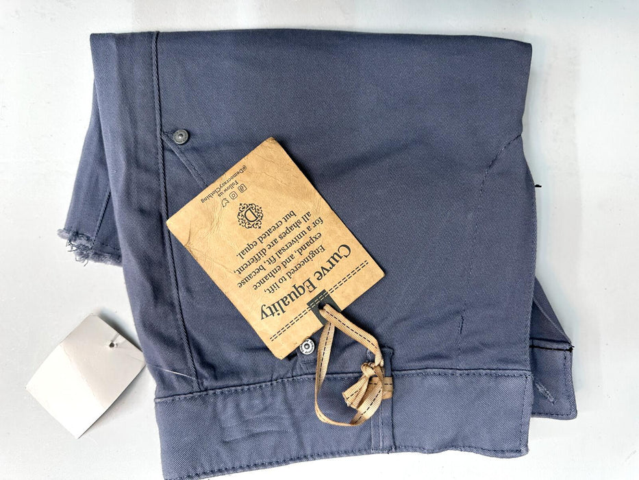 DEMOCRACY AB Technology High Rise Trouser Shorts In Flint size 4